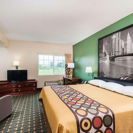 Super 8 By Wyndham Mt. Carmel Il Hotel Mount Carmel Bagian luar foto