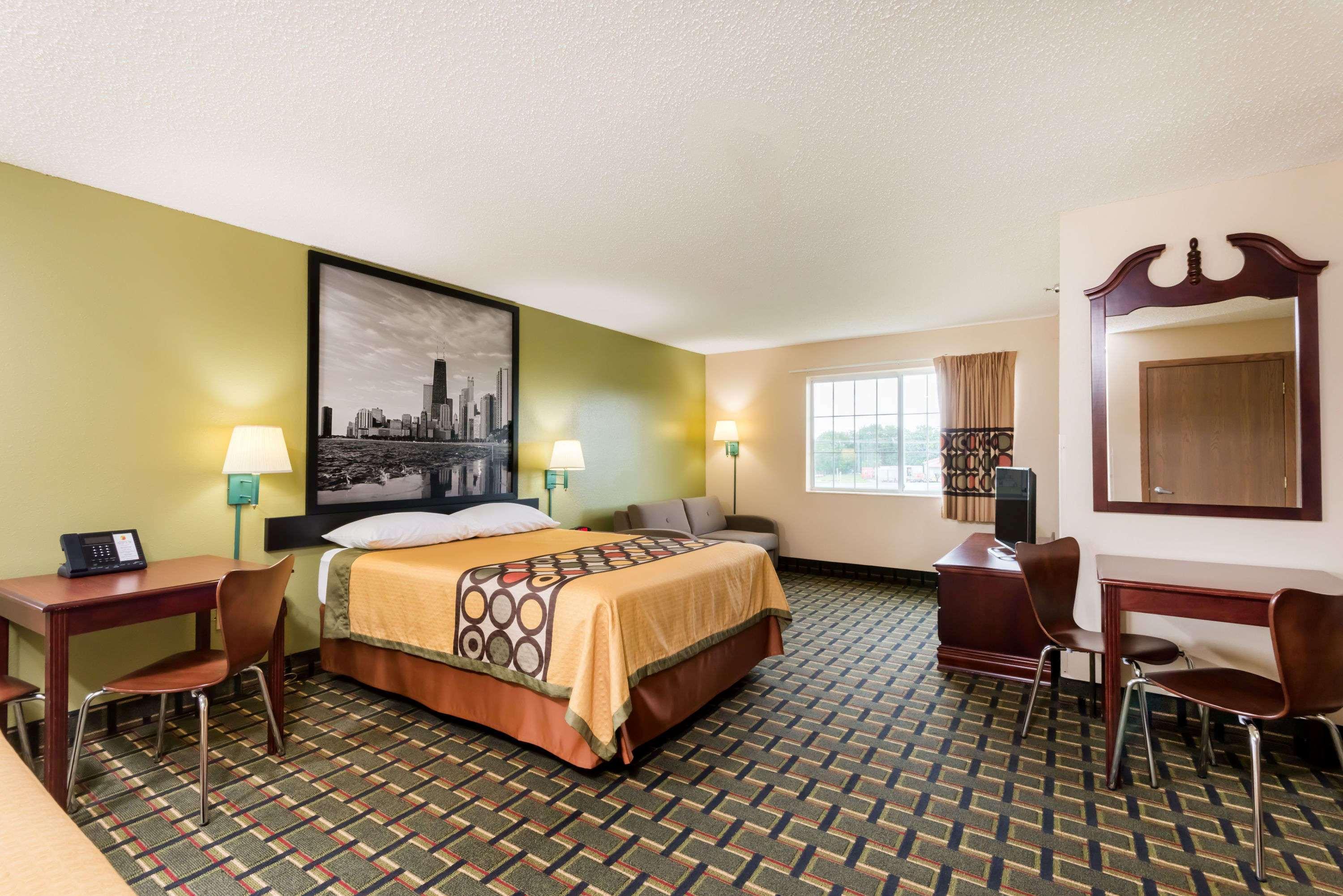 Super 8 By Wyndham Mt. Carmel Il Hotel Mount Carmel Bagian luar foto
