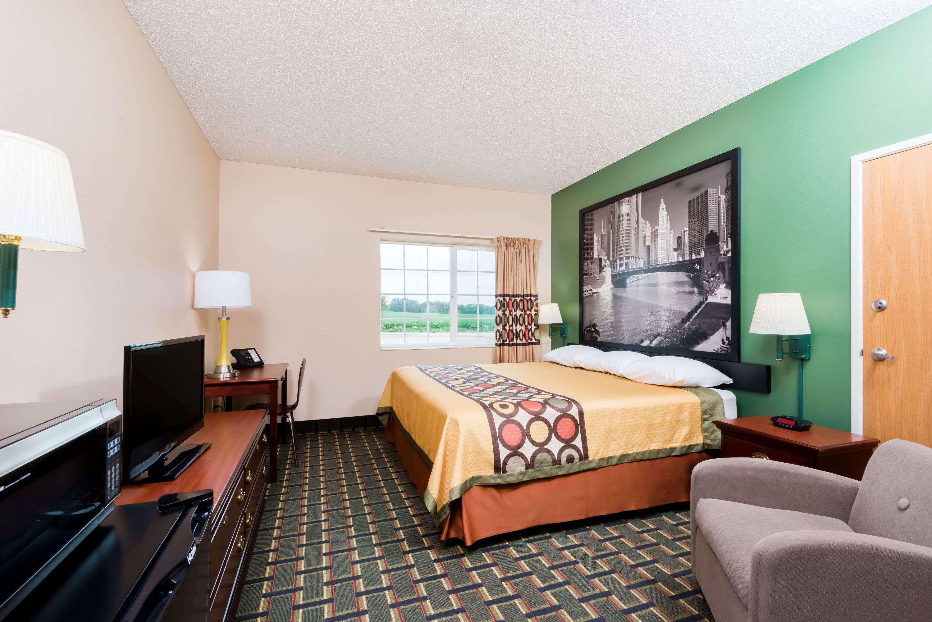 Super 8 By Wyndham Mt. Carmel Il Hotel Mount Carmel Bagian luar foto